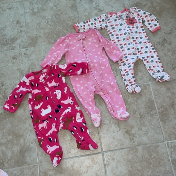 Adorable 3-Piece Baby Girl Footies Size 3-6M - Picture 3 of 6